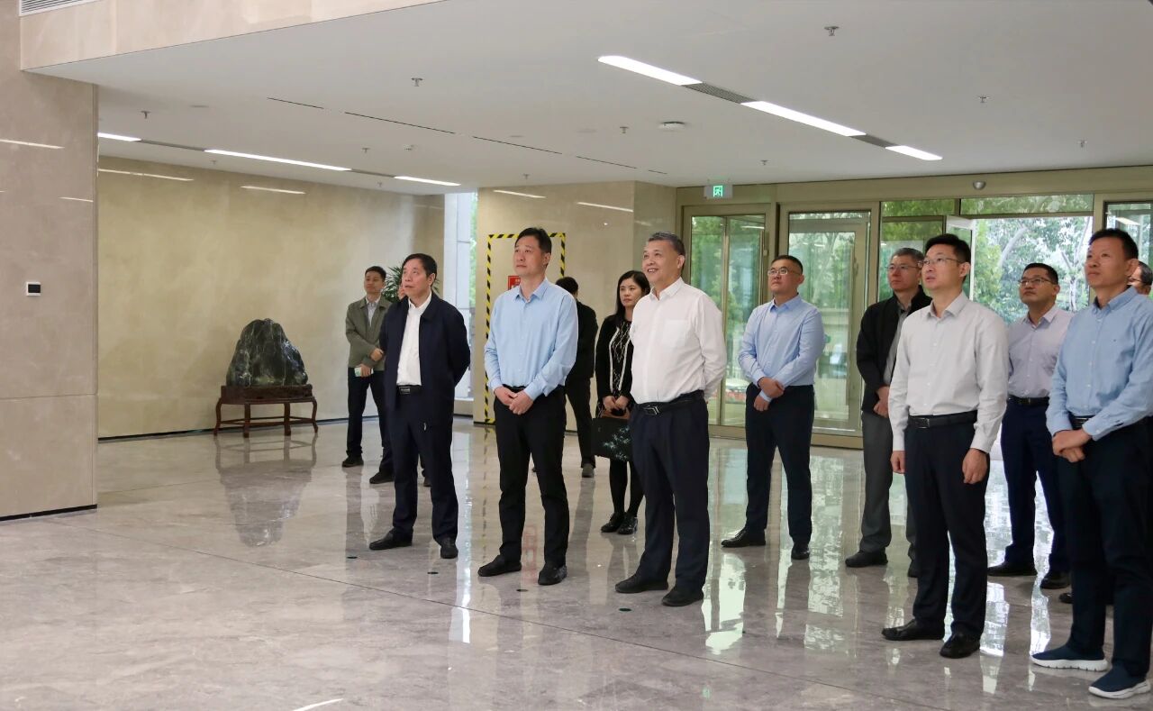 山東環(huán)保集團(tuán)到山東農(nóng)業(yè)集團(tuán)開(kāi)展座談交流
